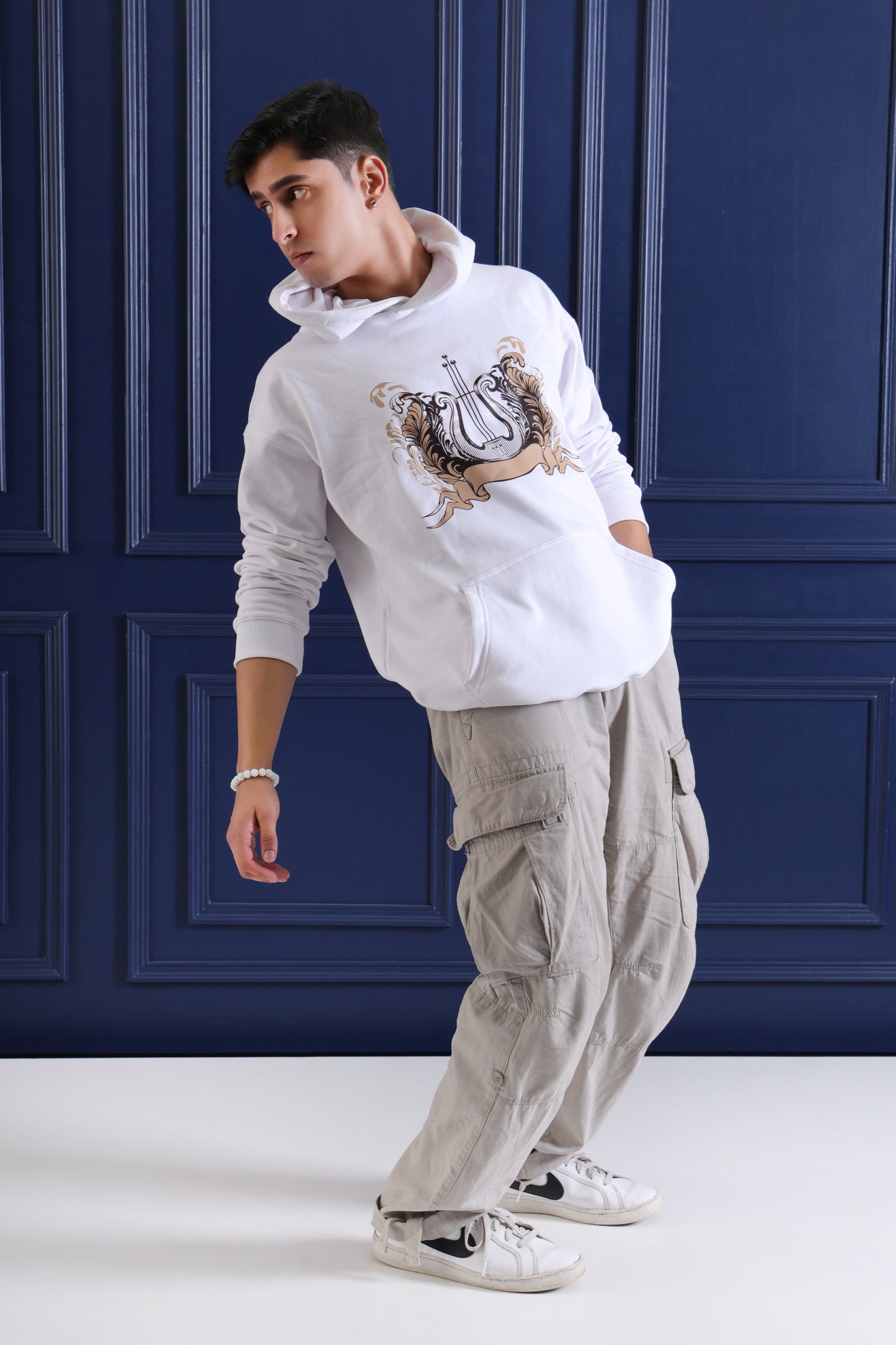 Lyre Design oversized Hoodie